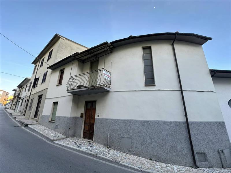 appartamento in vendita a Gavorrano in zona Caldana