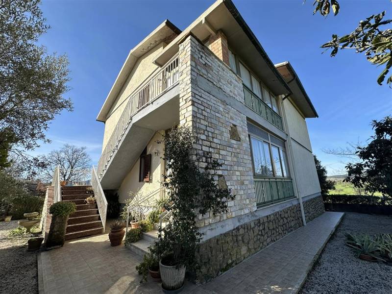 casa indipendente in vendita a Gavorrano in zona Ravi
