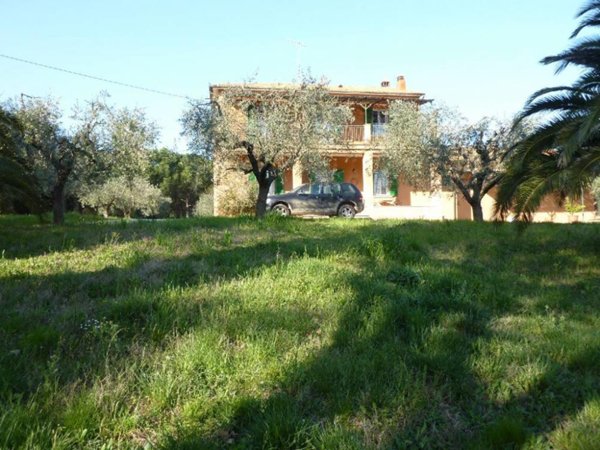 casa indipendente in vendita a Gavorrano