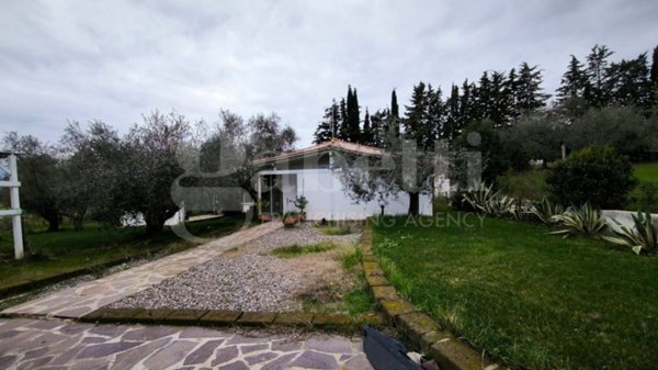 casa indipendente in vendita a Gavorrano