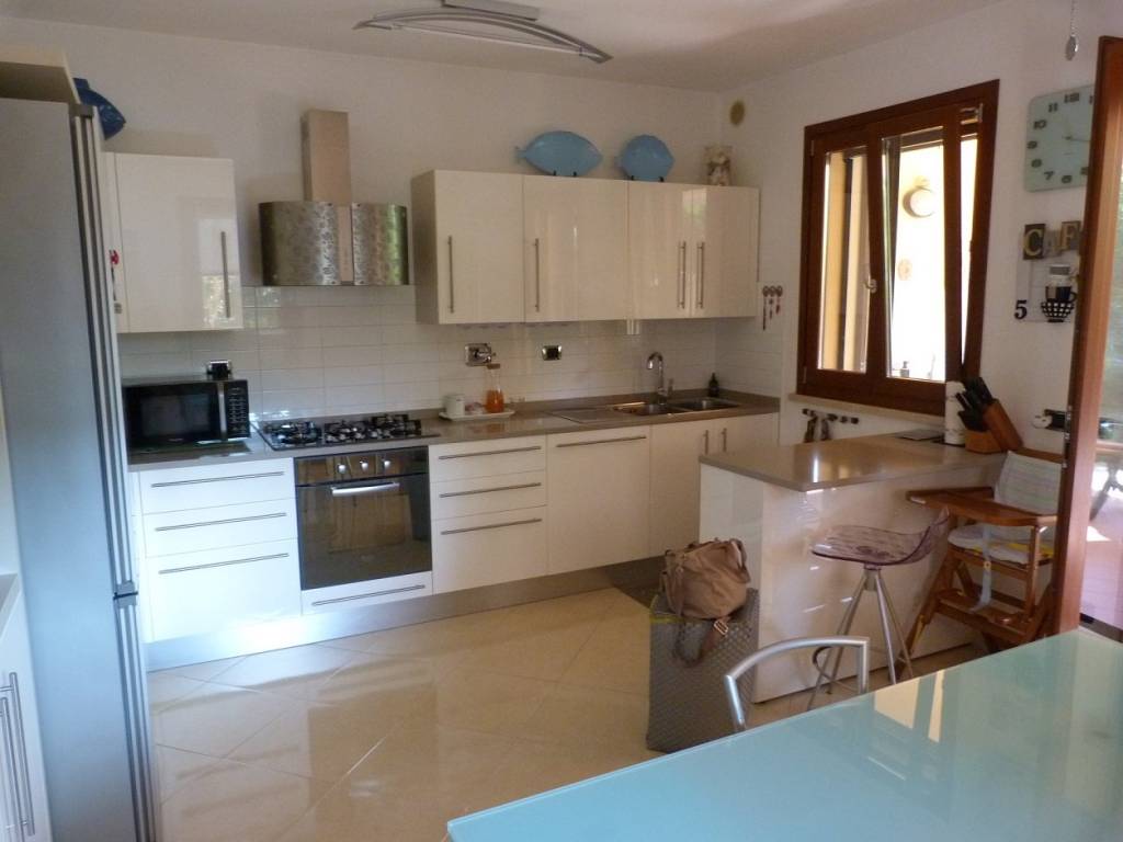 casa indipendente in vendita a Gavorrano