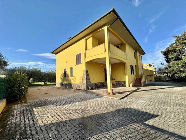 casa indipendente in vendita a Gavorrano in zona Bagno di Gavorrano