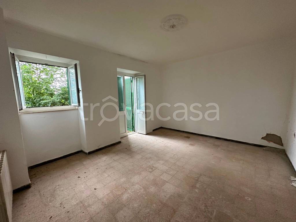 appartamento in vendita a Gavorrano in zona Ravi