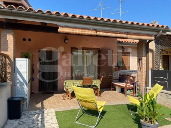 casa indipendente in vendita a Gavorrano in zona Bagno di Gavorrano