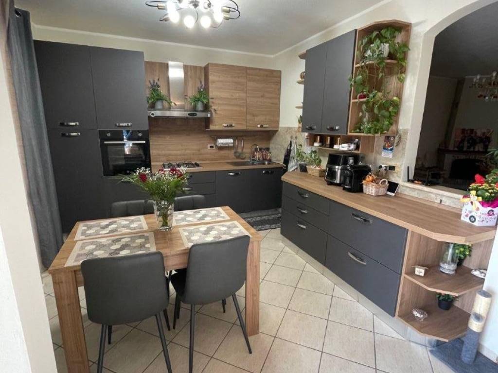 appartamento in vendita a Gavorrano in zona Bagno di Gavorrano