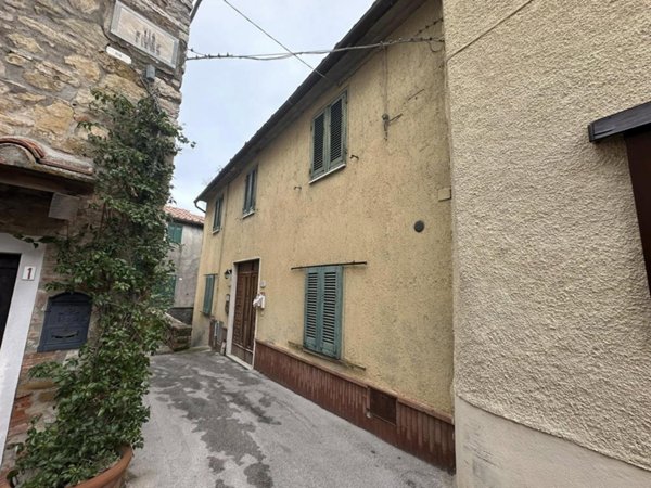 appartamento in vendita a Gavorrano in zona Caldana