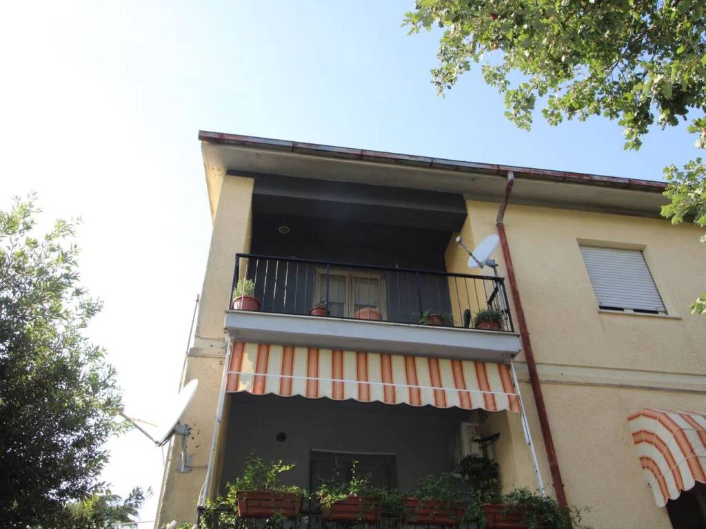 appartamento in vendita a Gavorrano in zona Grilli