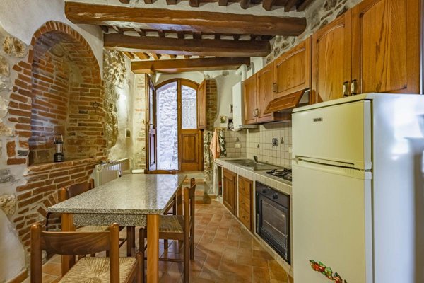 appartamento in vendita a Gavorrano in zona Ravi