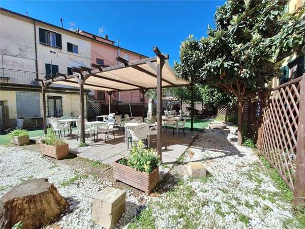 negozio in vendita a Gavorrano in zona Bagno di Gavorrano