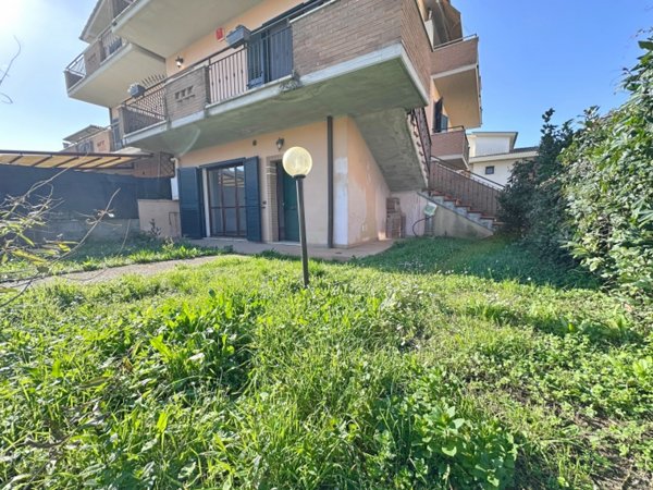 casa indipendente in vendita a Gavorrano in zona Bagno di Gavorrano