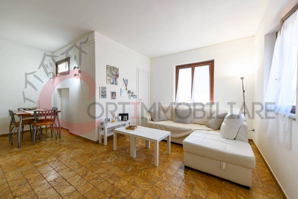 appartamento in vendita a Gavorrano in zona Bagno di Gavorrano