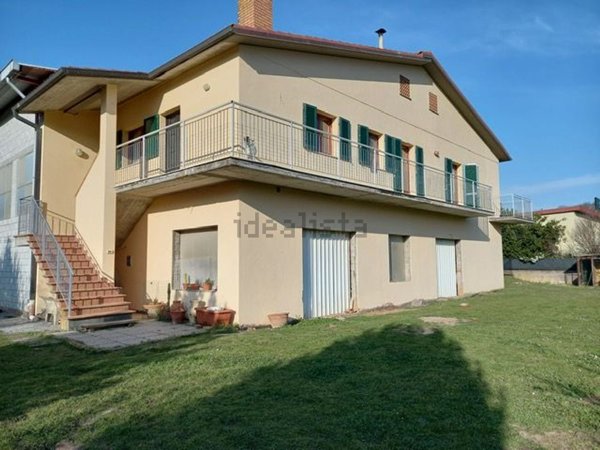 capannone in vendita a Gavorrano in zona Caldana