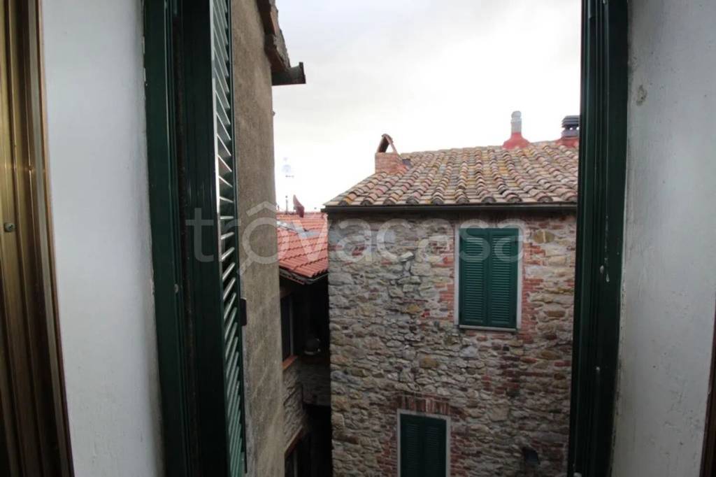appartamento in vendita a Gavorrano in zona Giuncarico