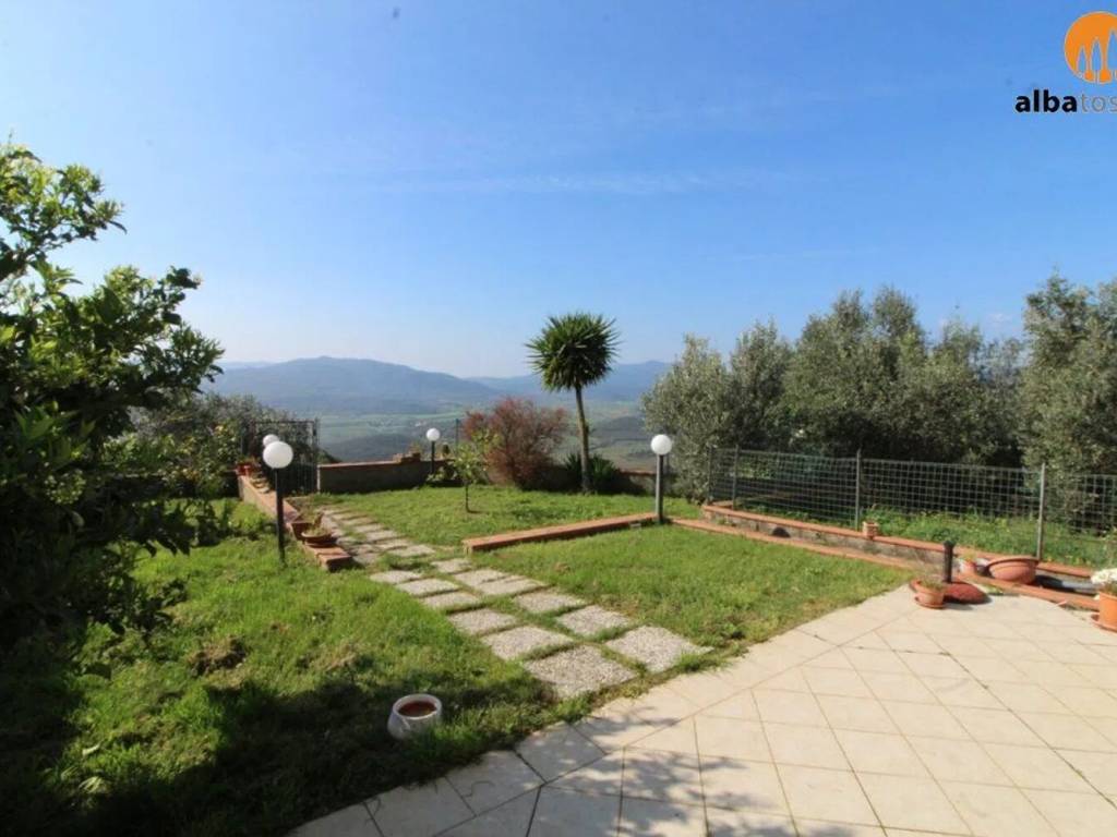 appartamento in vendita a Gavorrano in zona Giuncarico