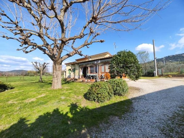 casa indipendente in vendita a Gavorrano in zona Bagno di Gavorrano
