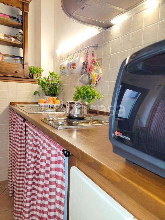 casa indipendente in vendita a Gavorrano in zona Caldana