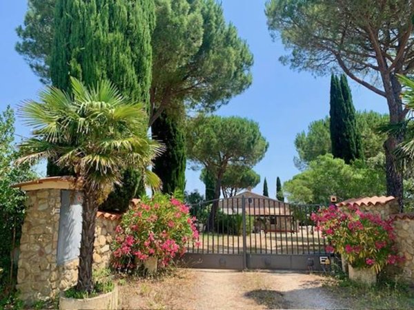 casale in vendita a Gavorrano in zona Giuncarico