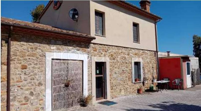 casa indipendente in vendita a Gavorrano