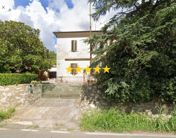 appartamento in vendita a Gavorrano in zona Grilli