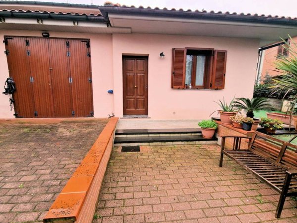 casa indipendente in vendita a Gavorrano in zona Bagno di Gavorrano
