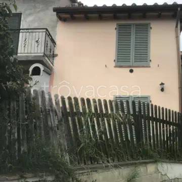 appartamento in vendita a Gavorrano in zona Giuncarico