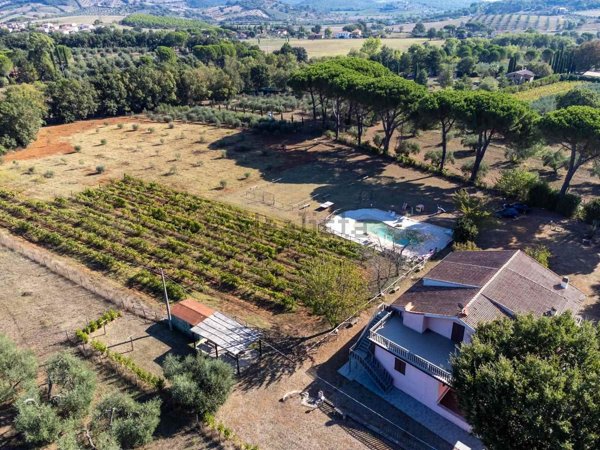 appartamento in vendita a Gavorrano in zona Ravi