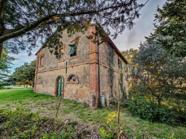 casale in vendita a Gavorrano