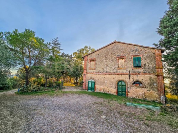 casa indipendente in vendita a Gavorrano