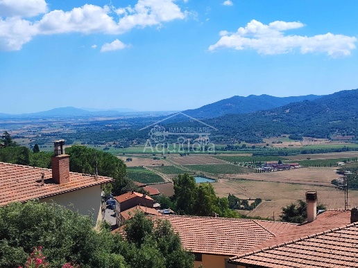 appartamento in vendita a Gavorrano in zona Giuncarico