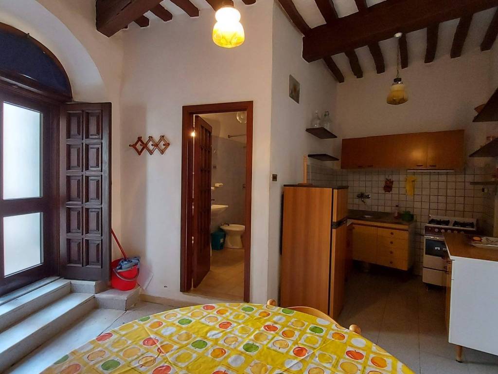 appartamento in vendita a Gavorrano in zona Giuncarico