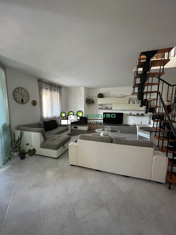 casa indipendente in vendita a Gavorrano