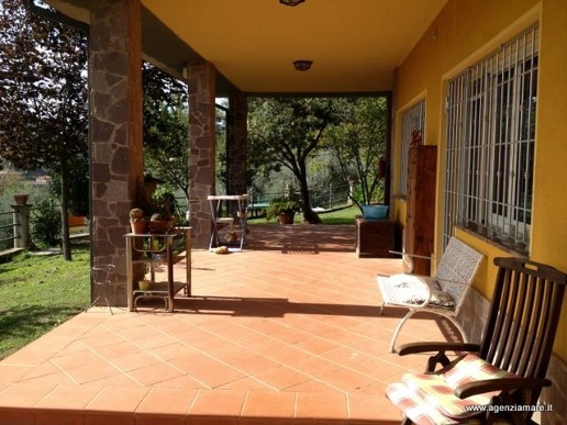 casa indipendente in vendita a Gavorrano