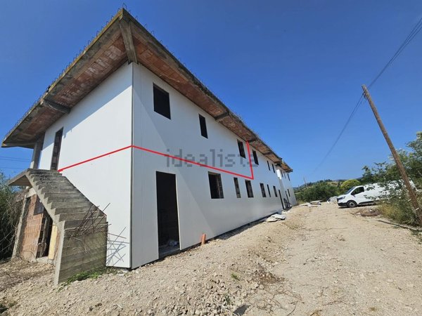 appartamento in vendita a Gavorrano in zona Grilli