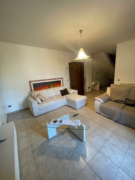 casa indipendente in vendita a Gavorrano in zona Bagno di Gavorrano