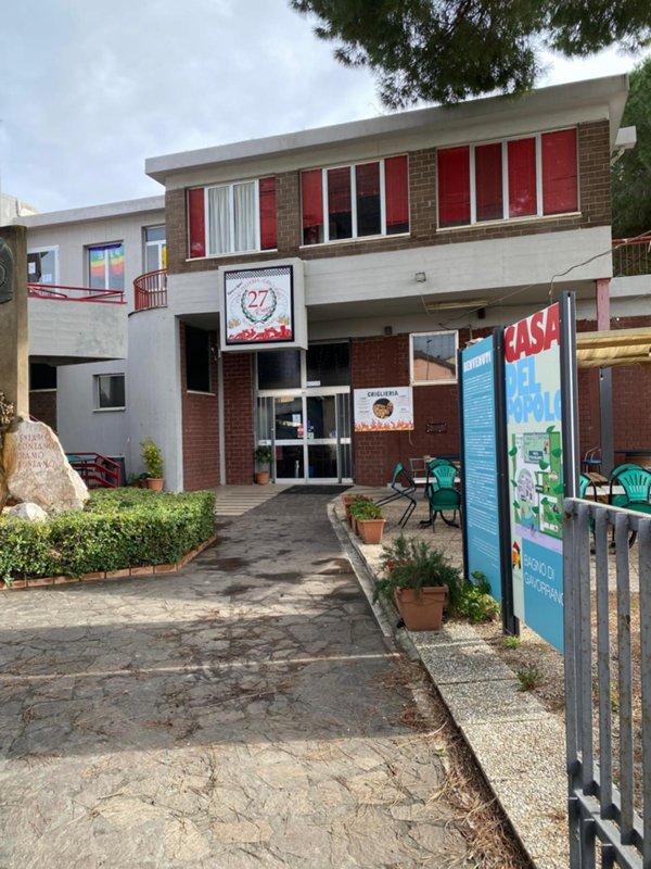 negozio in vendita a Gavorrano in zona Bagno di Gavorrano