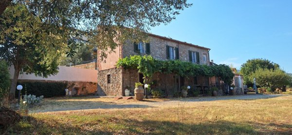 casale in vendita a Gavorrano in zona Filare