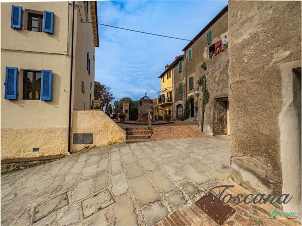 appartamento in vendita a Gavorrano in zona Giuncarico