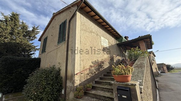 casa indipendente in vendita a Gavorrano