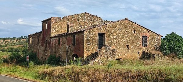 casale in vendita a Gavorrano in zona Grilli
