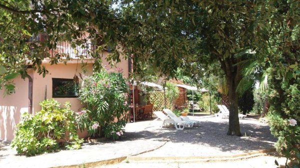 casa indipendente in vendita a Gavorrano