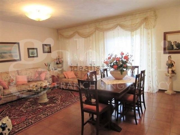 casa indipendente in vendita a Gavorrano in zona Grilli