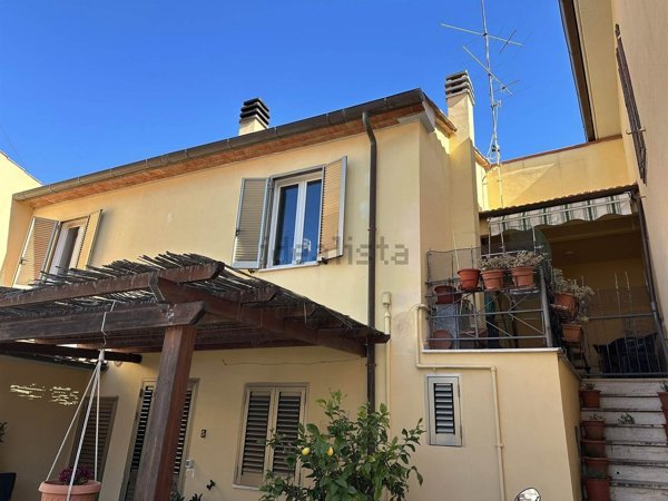 appartamento in vendita a Gavorrano in zona Bagno di Gavorrano