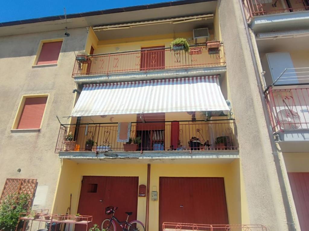 appartamento in vendita a Gavorrano in zona Giuncarico