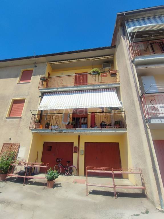 appartamento in vendita a Gavorrano in zona Giuncarico