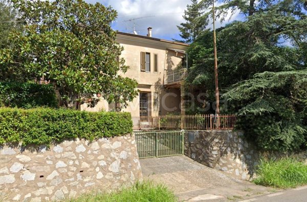 appartamento in vendita a Gavorrano in zona Grilli