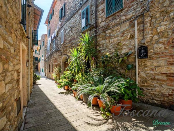 appartamento in vendita a Gavorrano in zona Giuncarico