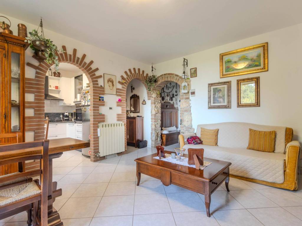 appartamento in vendita a Gavorrano