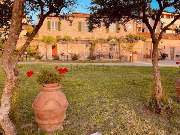 casale in vendita a Gavorrano in zona Filare