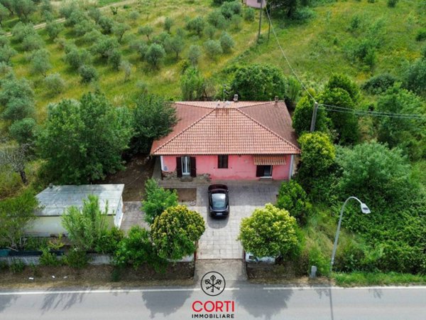 pentavano in vendita a Gavorrano