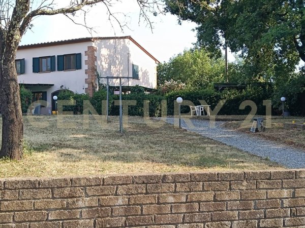 casa indipendente in vendita a Gavorrano